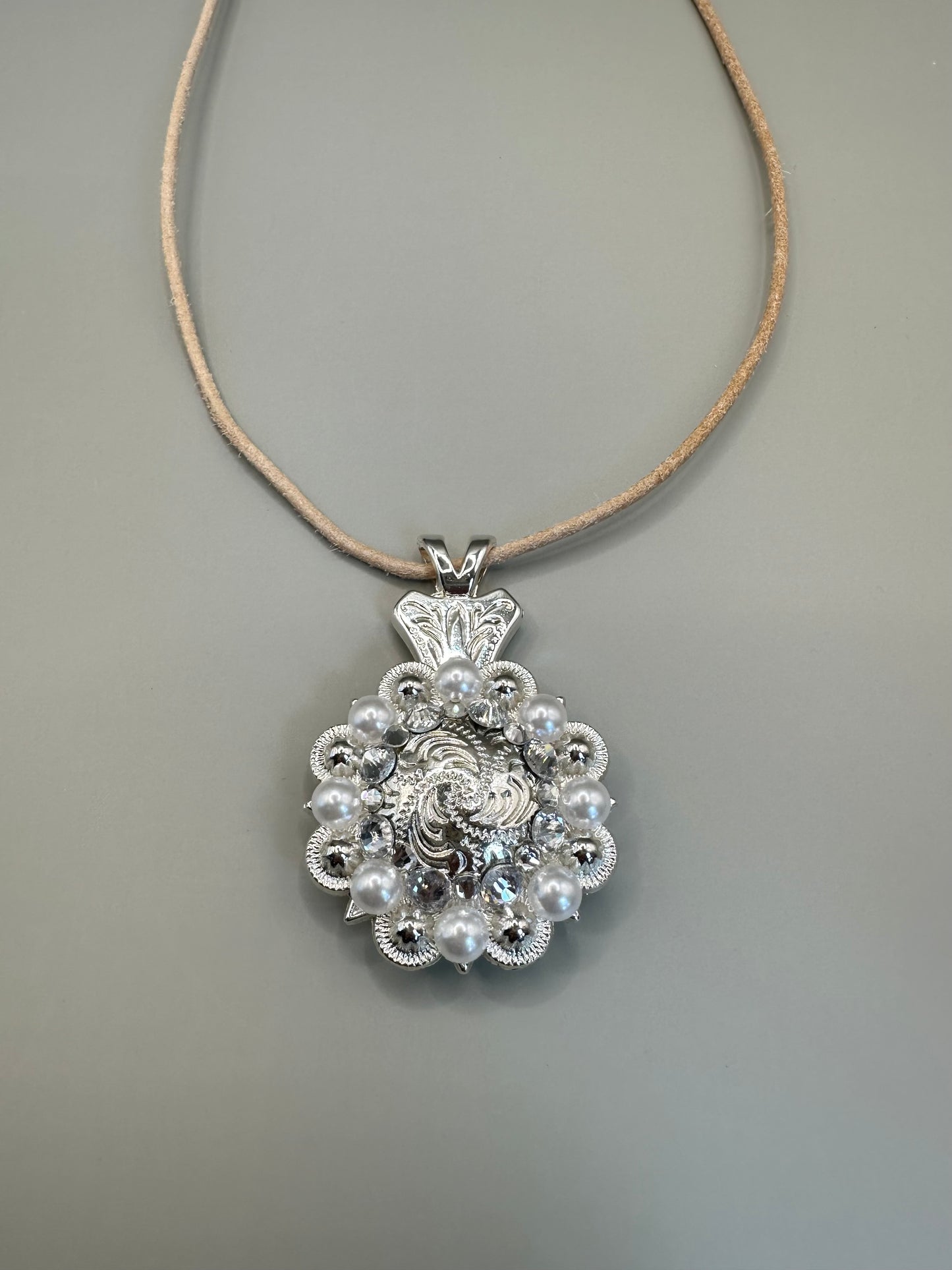 Concho Kette mit Strass/Perlen Concho - Western-Style Geschenk