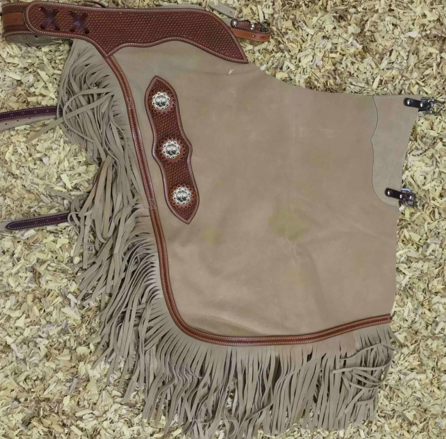 Western Chink Chaps WILDLEDER beige mit Conchos