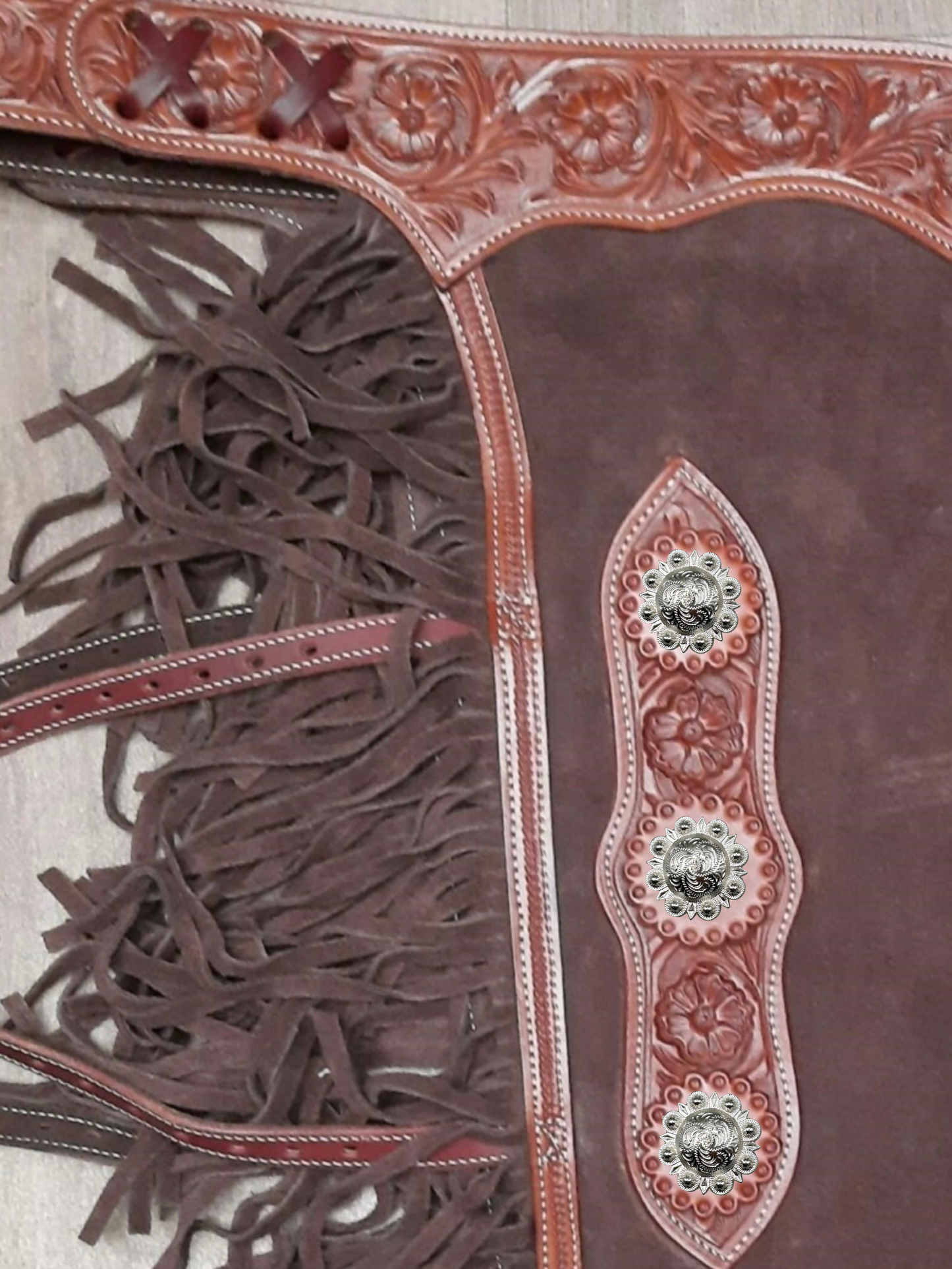 Western Chink Chaps WILDLEDER braun mit Conchos